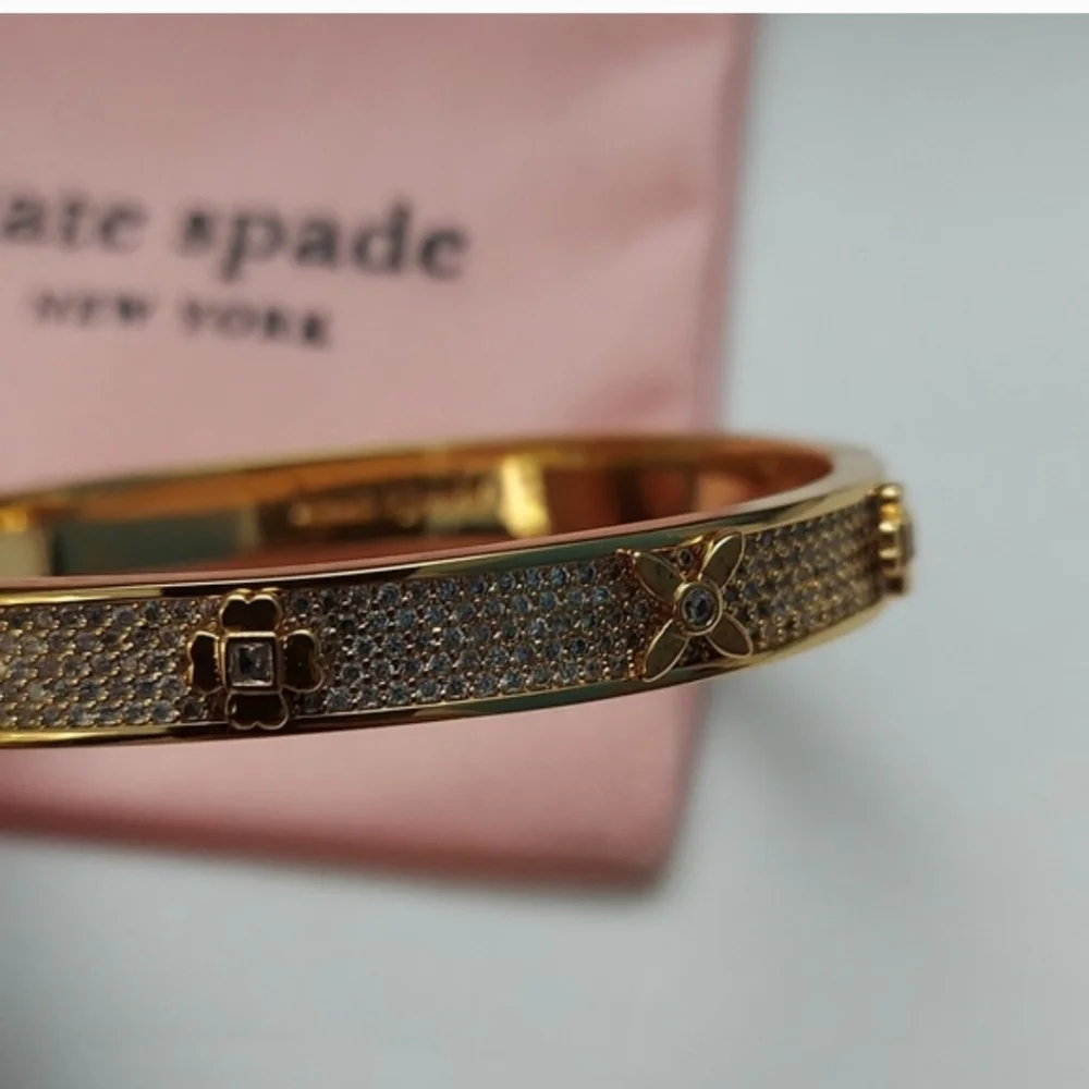 Kate Spade Heritage Bloom Hinged Bangle - Picture 7 of 10